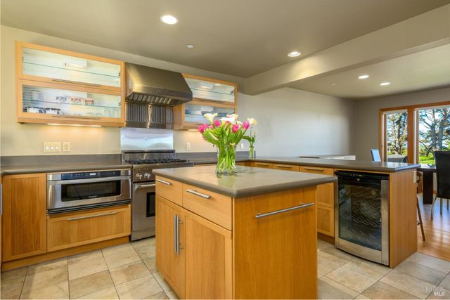 135 Larkspur Close, The Sea Ranch, CA 95497