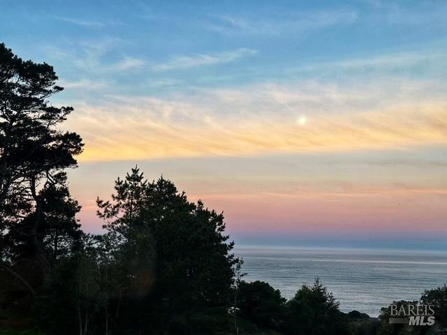 135 Larkspur Close, The Sea Ranch, CA 95497