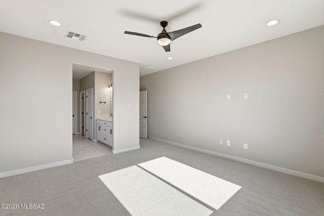 11397 N Baja Place, Oro Valley, AZ 85742