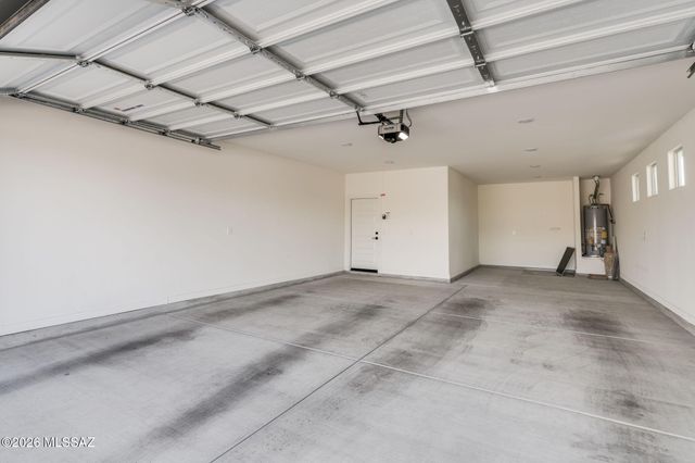 11397 N Baja Place, Oro Valley, AZ 85742