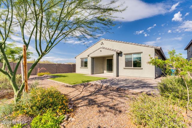 11397 N Baja Place, Oro Valley, AZ 85742