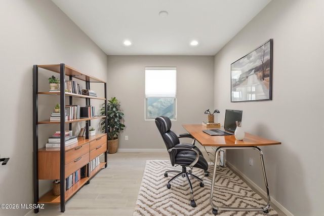 11397 N Baja Place, Oro Valley, AZ 85742