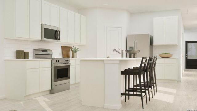 3421 Camembert St, New Braunfels, TX 78130