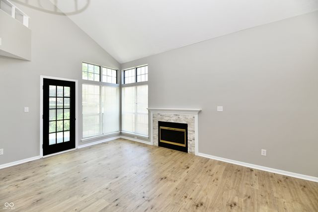 4721 Charrington Circle, Indianapolis, IN 46254