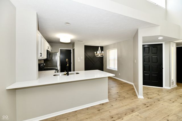 4721 Charrington Circle, Indianapolis, IN 46254