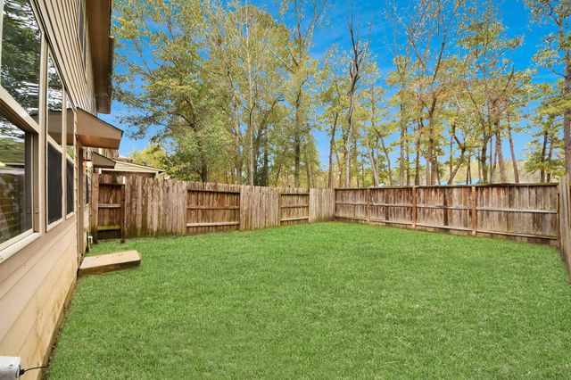 16130 Beachside Place, Crosby, TX 77532