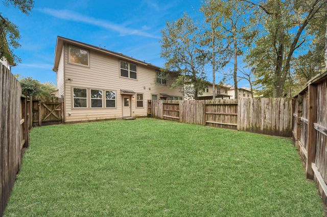 16130 Beachside Place, Crosby, TX 77532