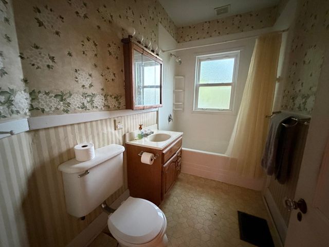 1909 Nicholasville Road, Lexington, KY 40503