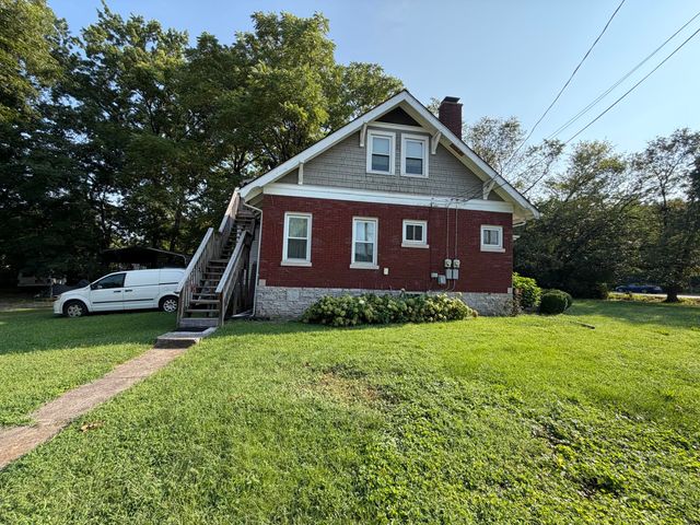 1909 Nicholasville Road, Lexington, KY 40503