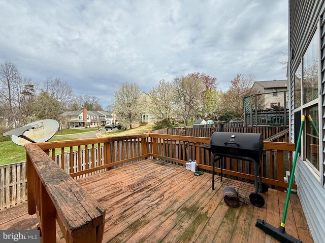 6920 HOVINGHAM CT, Centreville, VA 20121