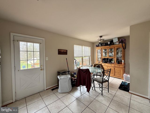 6920 HOVINGHAM CT, Centreville, VA 20121