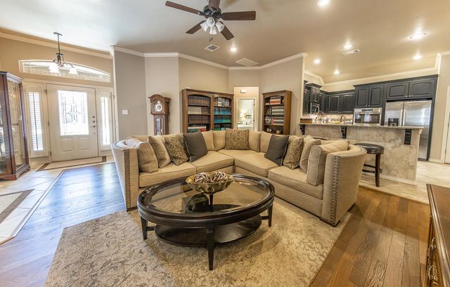 4402 108th Street, UNIT 10, Lubbock, TX 79424