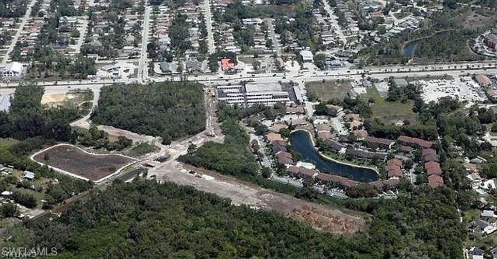5270 Treetops DR J201, NAPLES, FL 34113 — photo 4