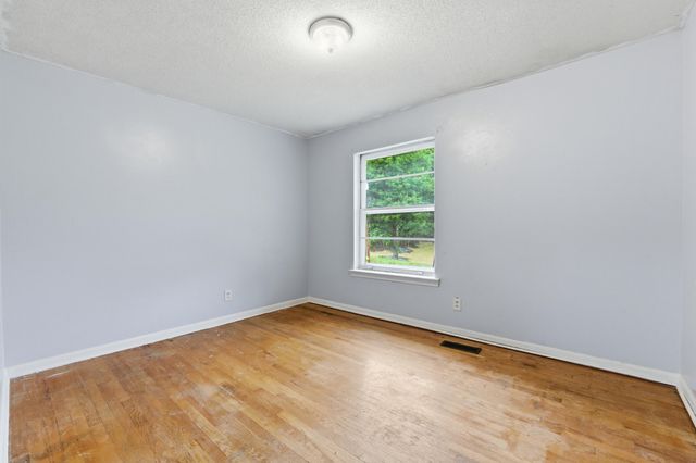 5 Montayne Drive, Rossville, GA 30741