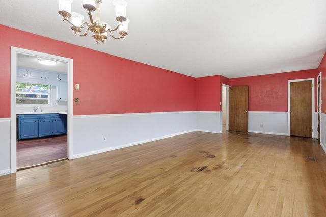5 Montayne Drive, Rossville, GA 30741
