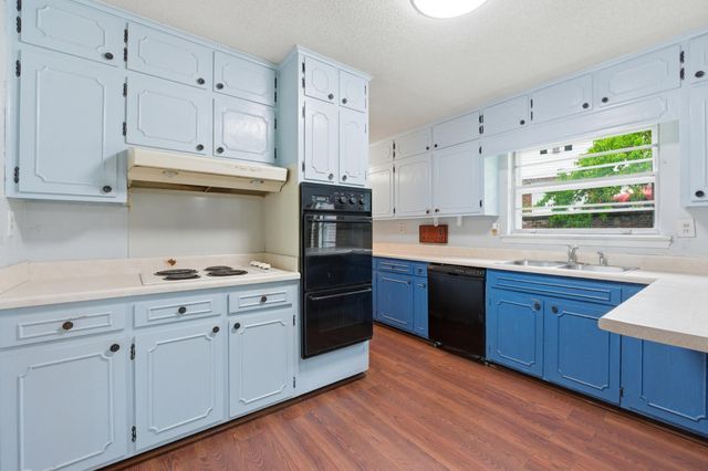 5 Montayne Drive, Rossville, GA 30741