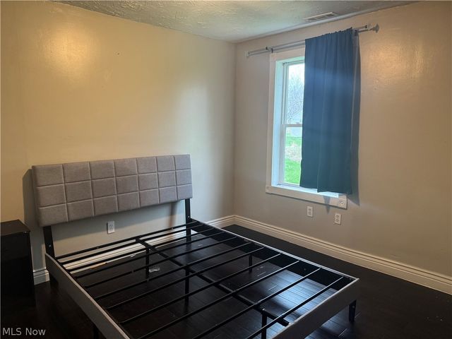 3946 Dunton Road, Lorain, OH 44055