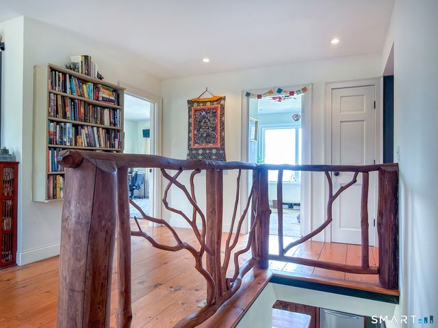 19 Hollenbeck Road, Cornwall, CT 06031