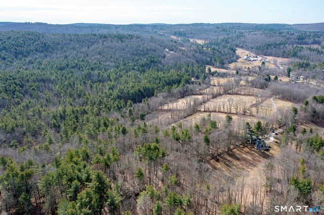 19 Hollenbeck Road, Cornwall, CT 06031