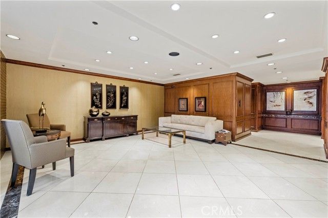 222 Monterey 1402, Glendale, CA 91206