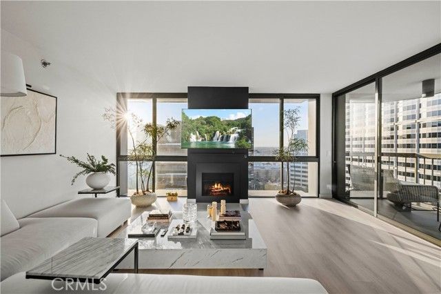 222 Monterey 1402, Glendale, CA 91206