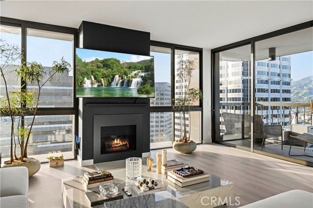 222 Monterey 1402, Glendale, CA 91206