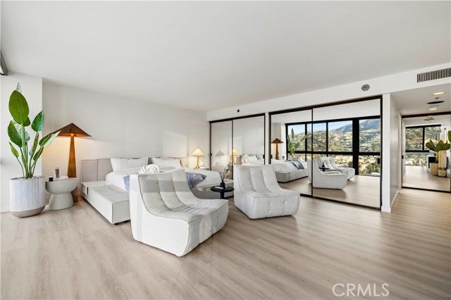 222 Monterey 1402, Glendale, CA 91206