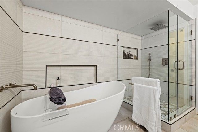 222 Monterey 1402, Glendale, CA 91206