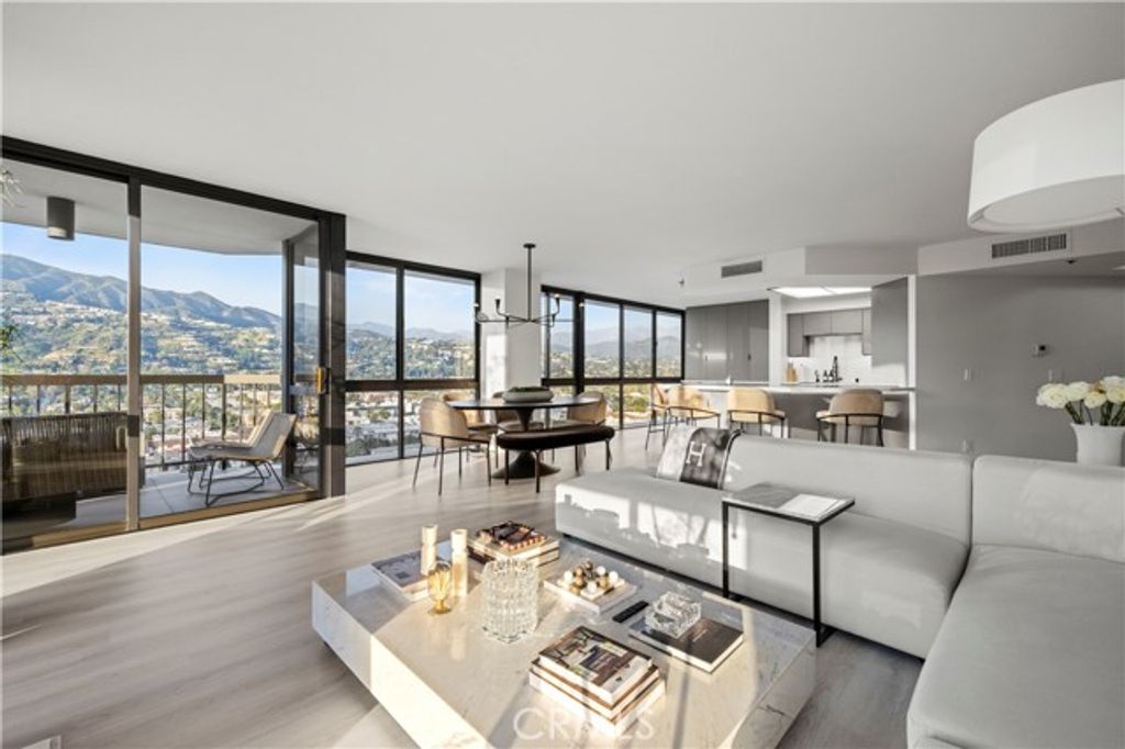 222 Monterey 1402, Glendale, CA 91206