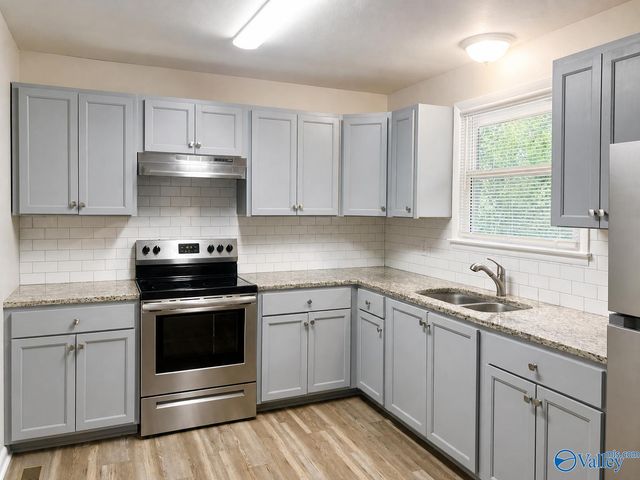 3902 NW Lakeview Drive, Huntsville, AL 35810