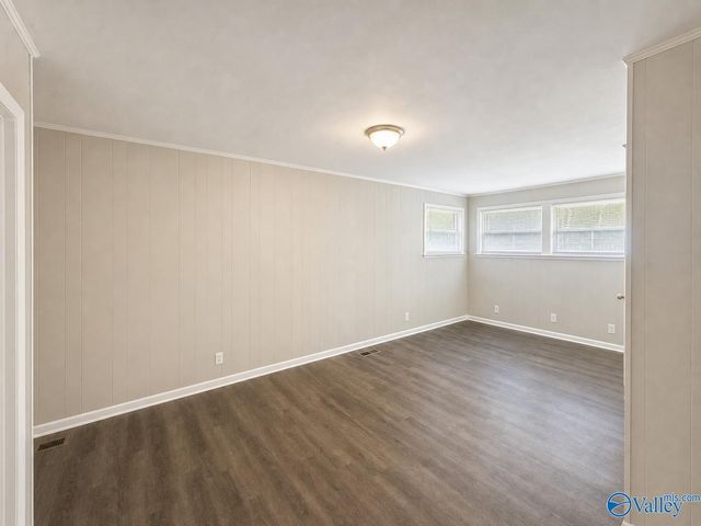 3902 NW Lakeview Drive, Huntsville, AL 35810