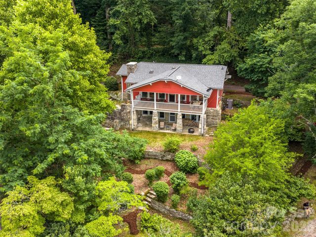 206 Chestnut Hill Road, Gerton, NC 28735