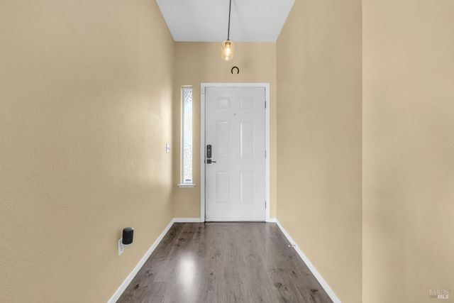 1500 Bella Vista Dr, Suisun City, CA 94585