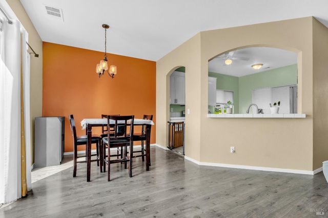 1500 Bella Vista Dr, Suisun City, CA 94585