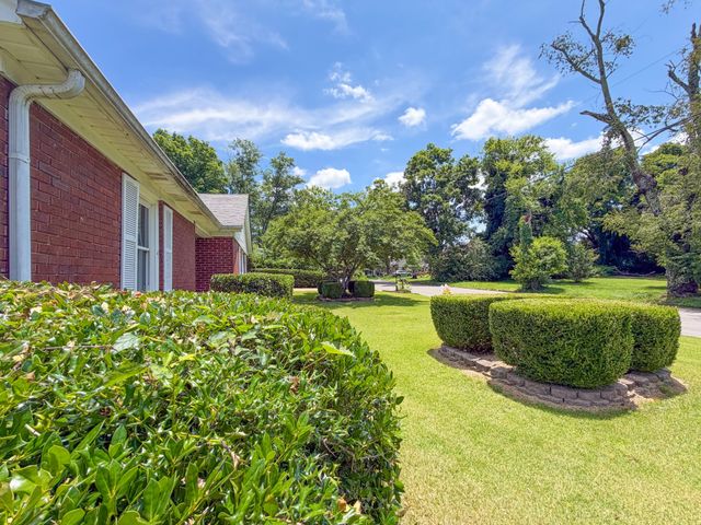544 E Madison St, Pulaski, TN 38478