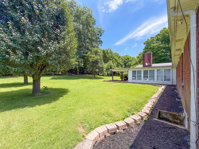 544 E Madison St, Pulaski, TN 38478