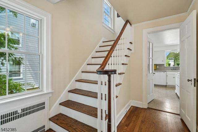 68 Linden Ave, Verona Twp., NJ 07044