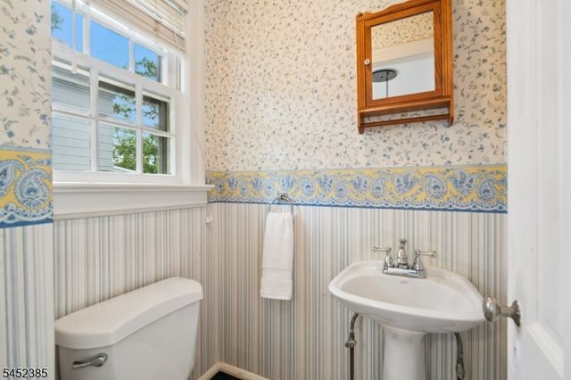 68 Linden Ave, Verona Twp., NJ 07044