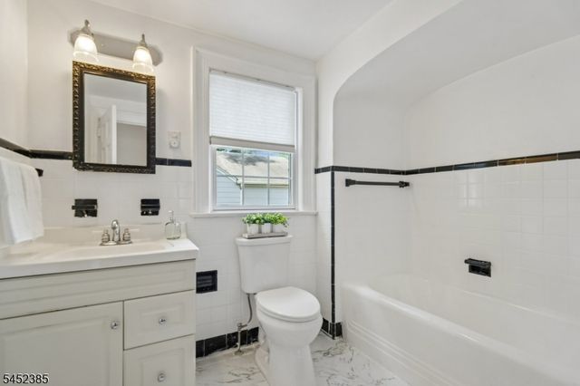 68 Linden Ave, Verona Twp., NJ 07044