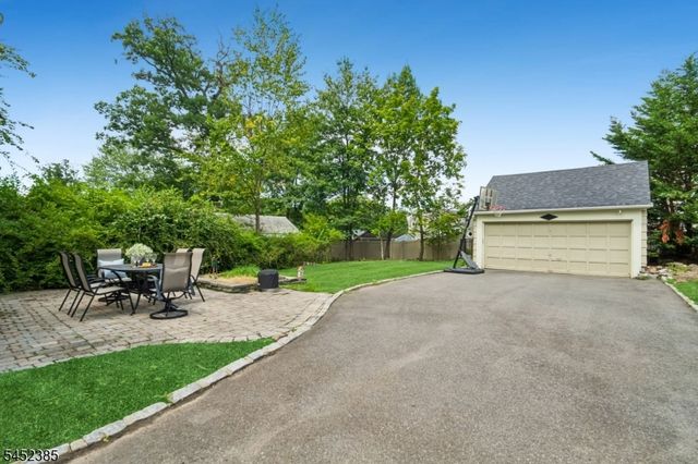 68 Linden Ave, Verona Twp., NJ 07044
