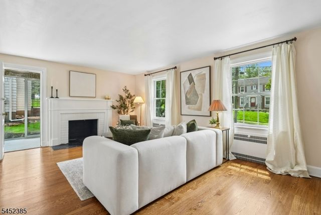 68 Linden Ave, Verona Twp., NJ 07044