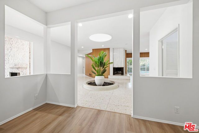 8900 Alto Cedro Drive, Beverly Hills, CA 90210