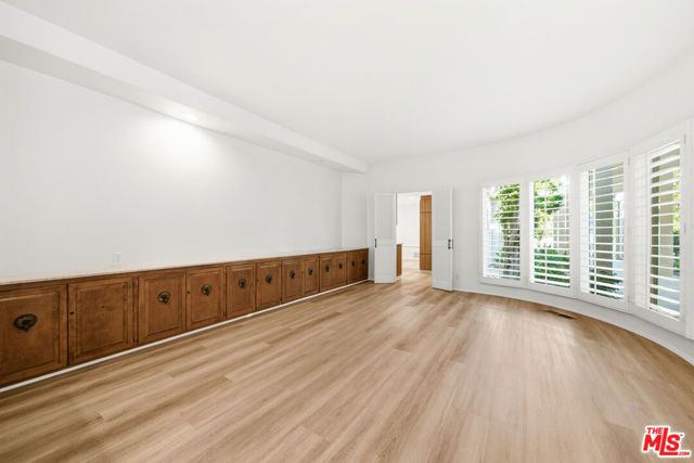 8900 Alto Cedro Drive, Beverly Hills, CA 90210