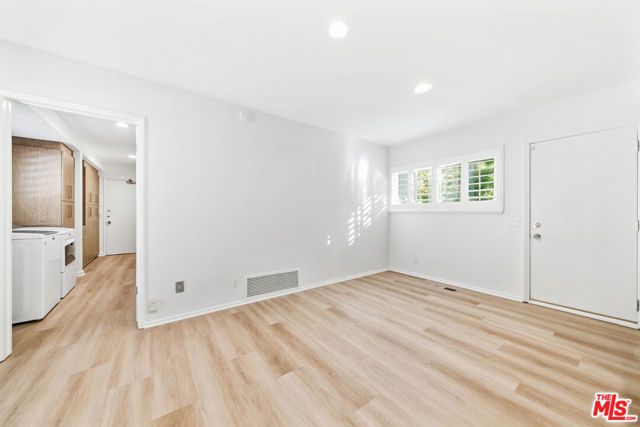 8900 Alto Cedro Drive, Beverly Hills, CA 90210