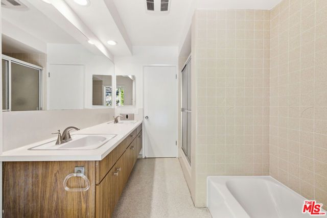 8900 Alto Cedro Drive, Beverly Hills, CA 90210