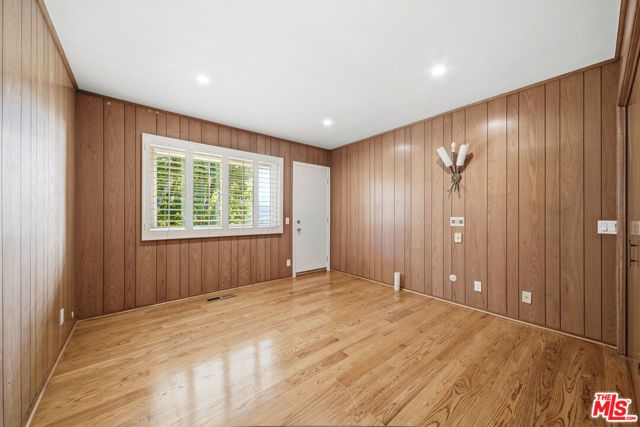 8900 Alto Cedro Drive, Beverly Hills, CA 90210