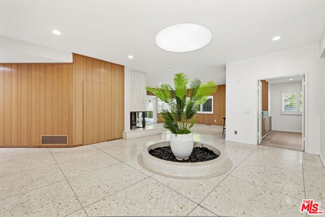 8900 Alto Cedro Drive, Beverly Hills, CA 90210