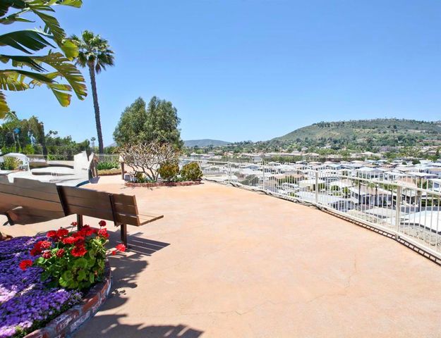 1401 El Norte Parkway SPC 282, San Marcos, CA 92069