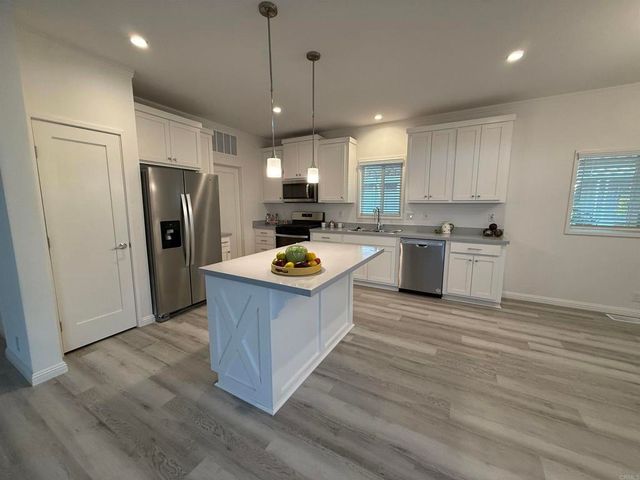 1401 El Norte Parkway SPC 282, San Marcos, CA 92069