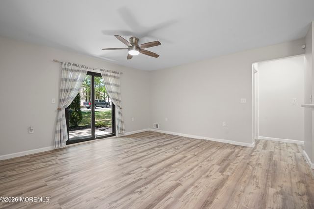 908 Morning Glory Court, Jackson, NJ 08527